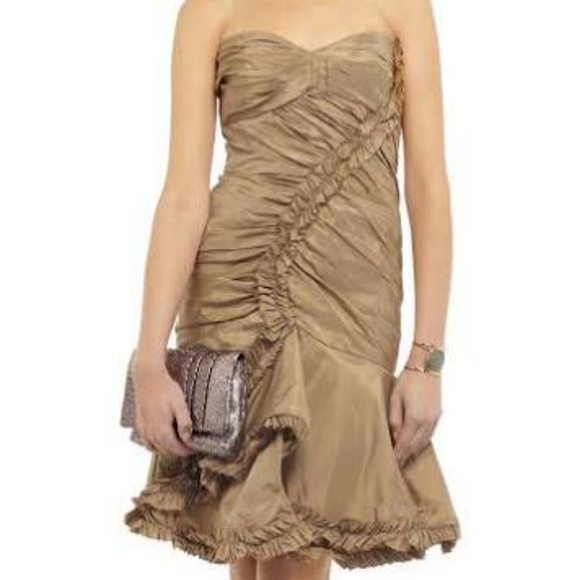 •$2,200 NEW OSCAR DE LA RENTA GOLD SILK RUFFLE RUNWAY DRESS US 6 - Picture 1 of 11